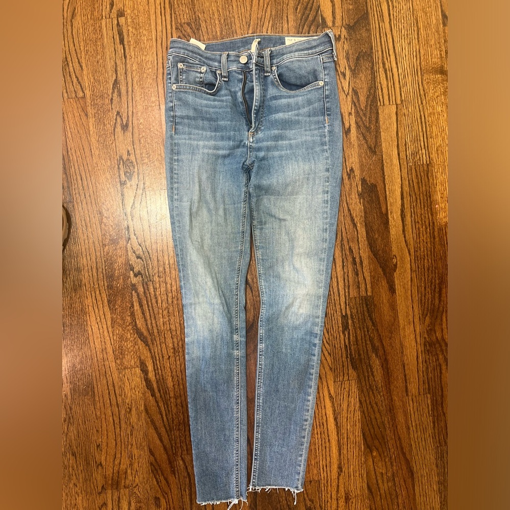 Rag and Bone size 27 skinny leg ankle length jean